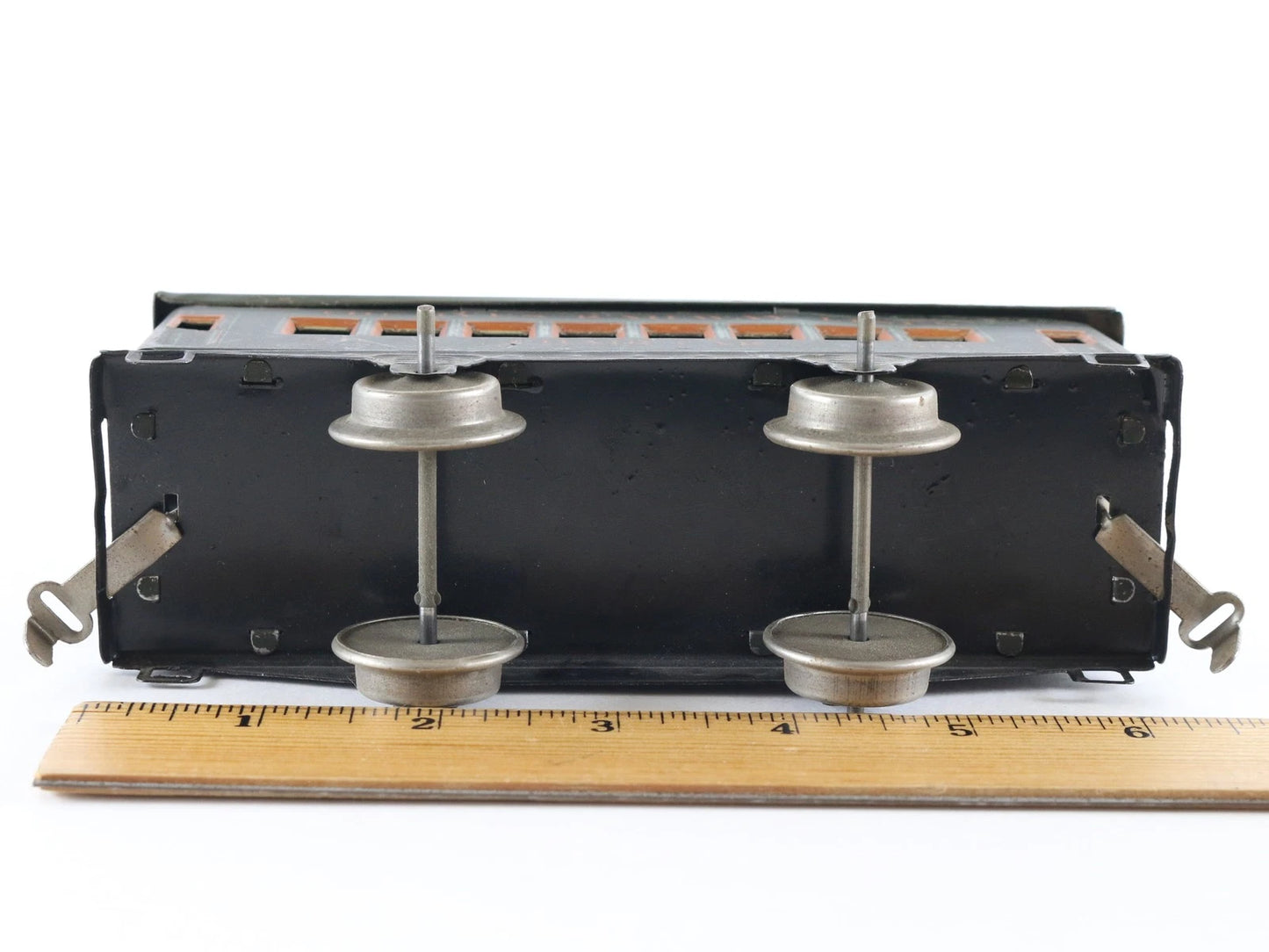 Ives Prewar O 551 Chair Car Tinplate Metal Passenger Train