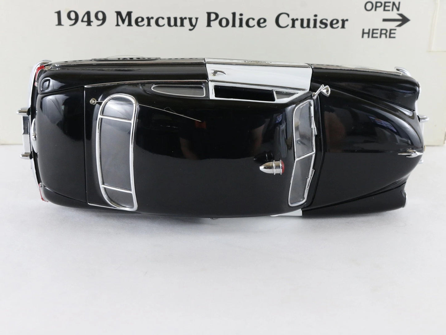 1949 Mercury Police Cruiser Black White Danbury Mint 1:24 Diecast Model Car