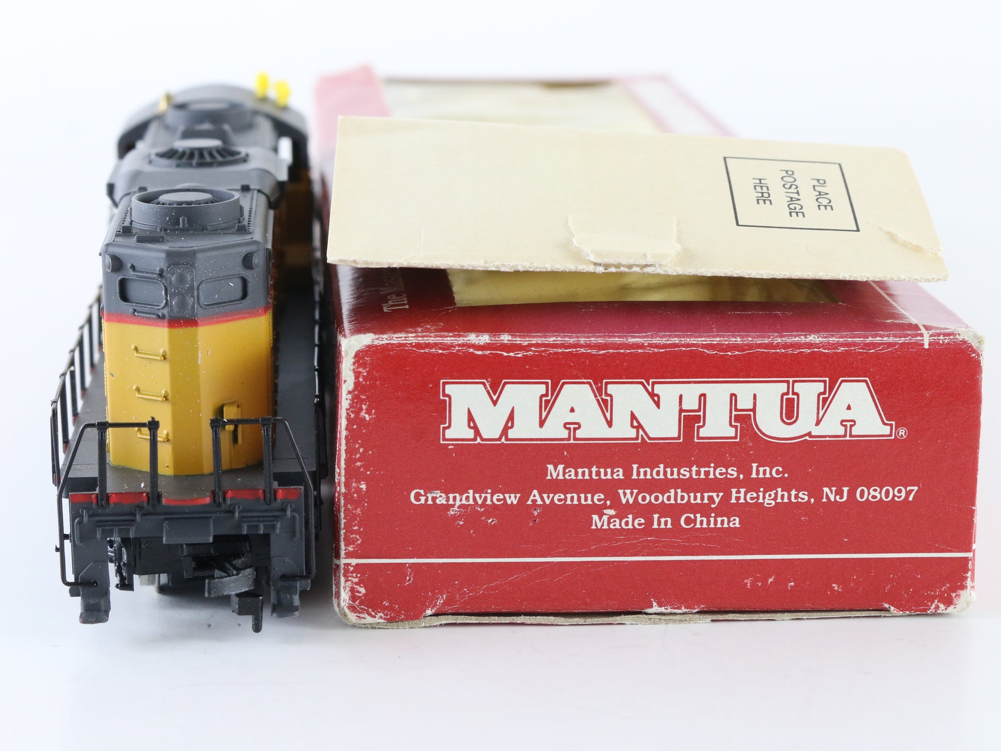 Mantua HO UP 487 GP20 Diesel Locomotive