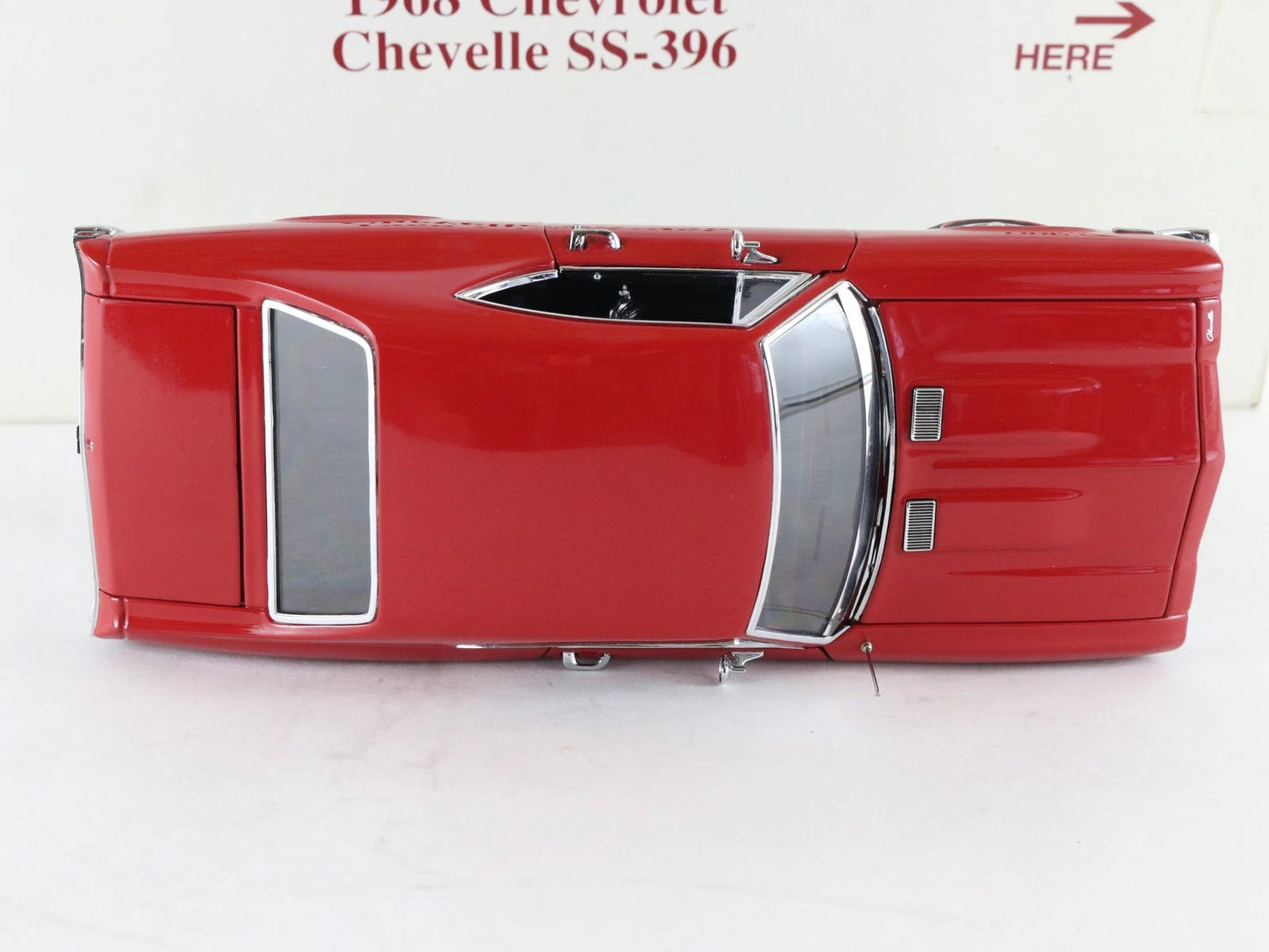 1968 Chevy Chevelle SS 396 Coupe Red Black Danbury Mint 1:24 Diecast Model