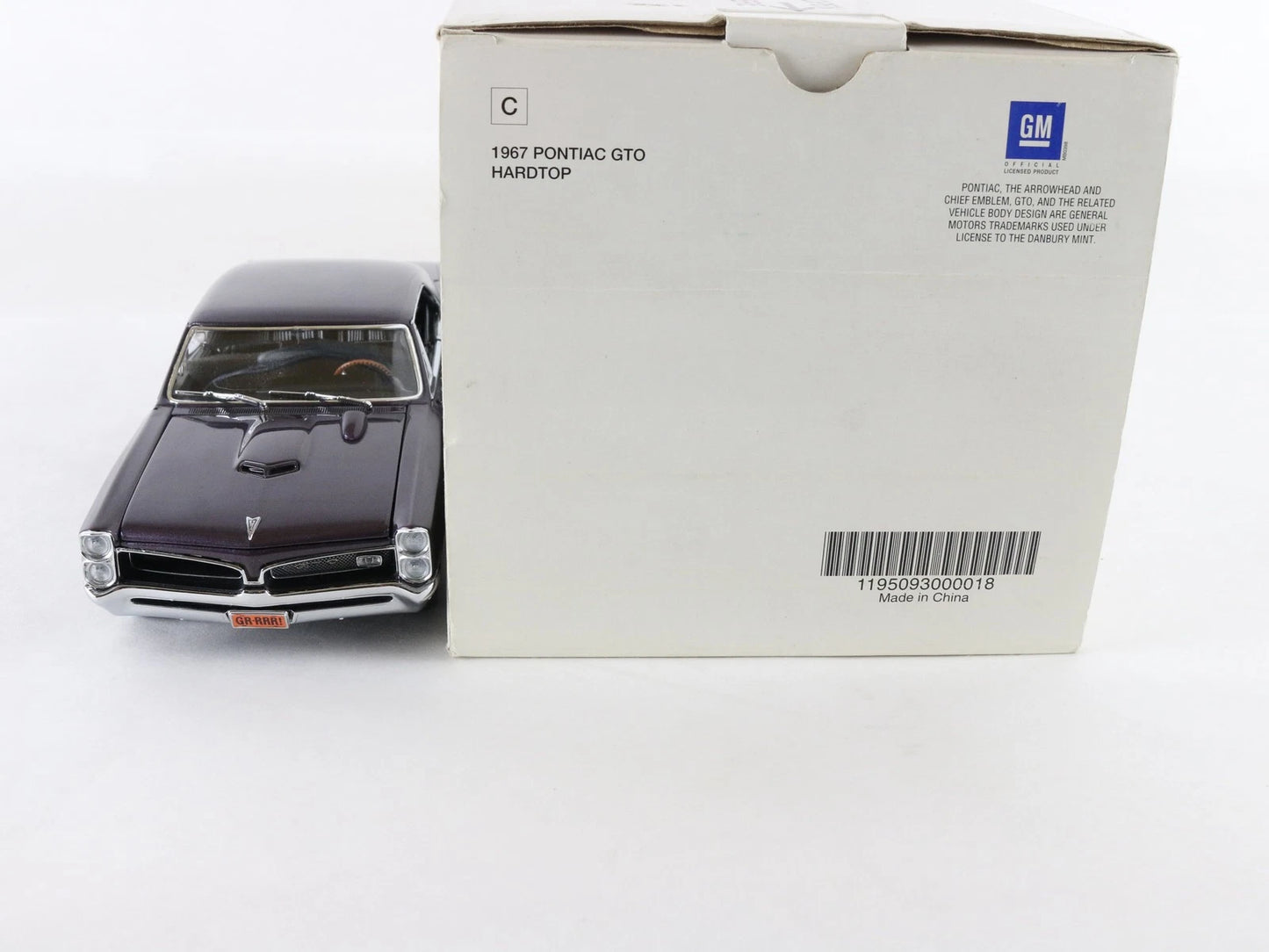 1967 Pontiac GTO Hardtop Purple Danbury Mint 1:24 Diecast Model Car