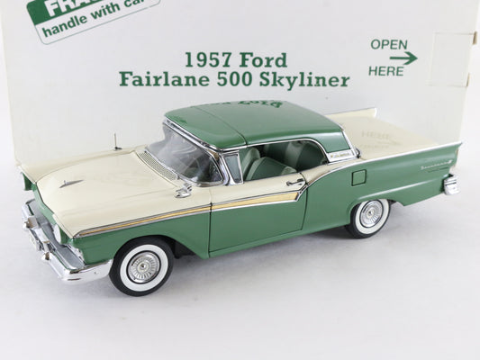 1957 Ford Fairlane 500 Skyliner Green White Danbury Mint 1:24 Diecast Car