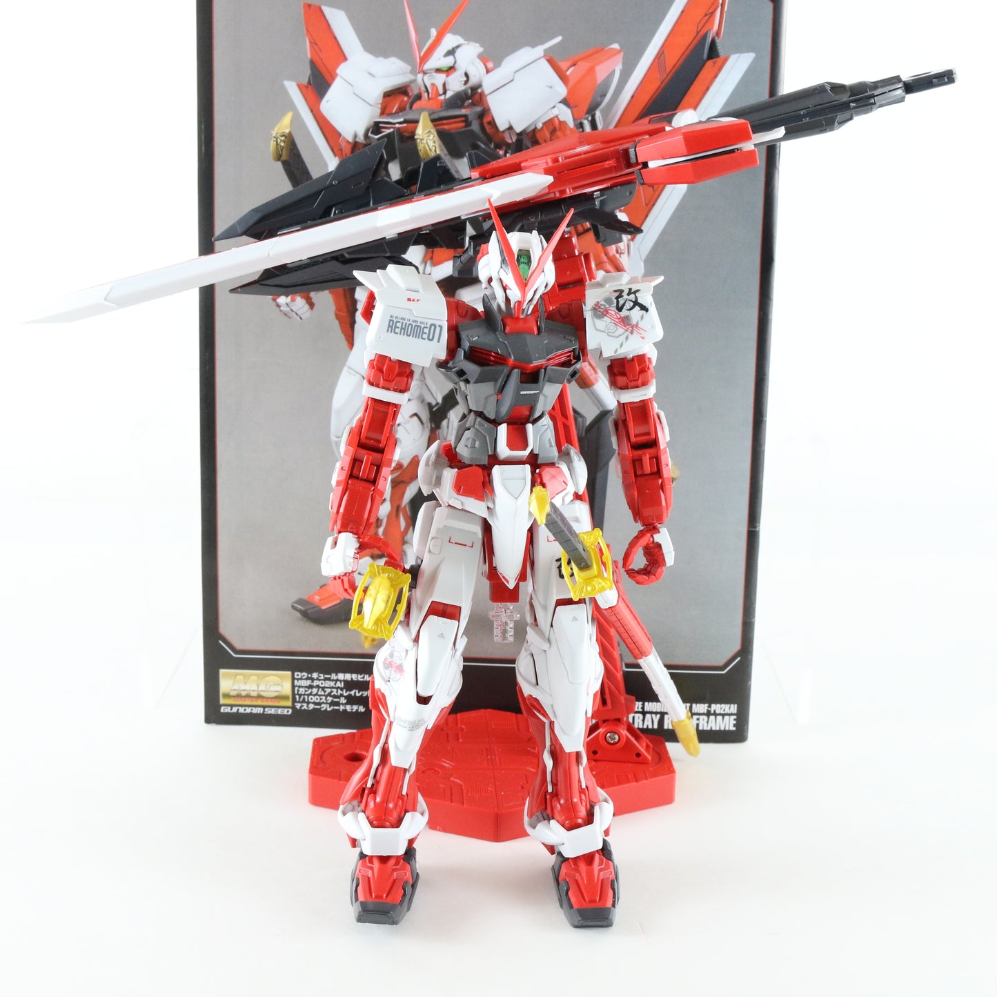 Gundam MG Mbf-p02kai Astray Red Frame Bandai 1/100 Model Figure W/ Instructions