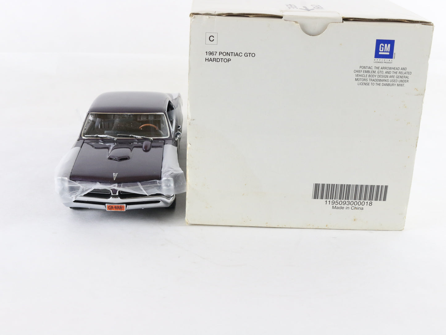 1967 Pontiac GTO Hardtop Plum Mist Purple Danbury Mint 1:24 Diecast Model Car