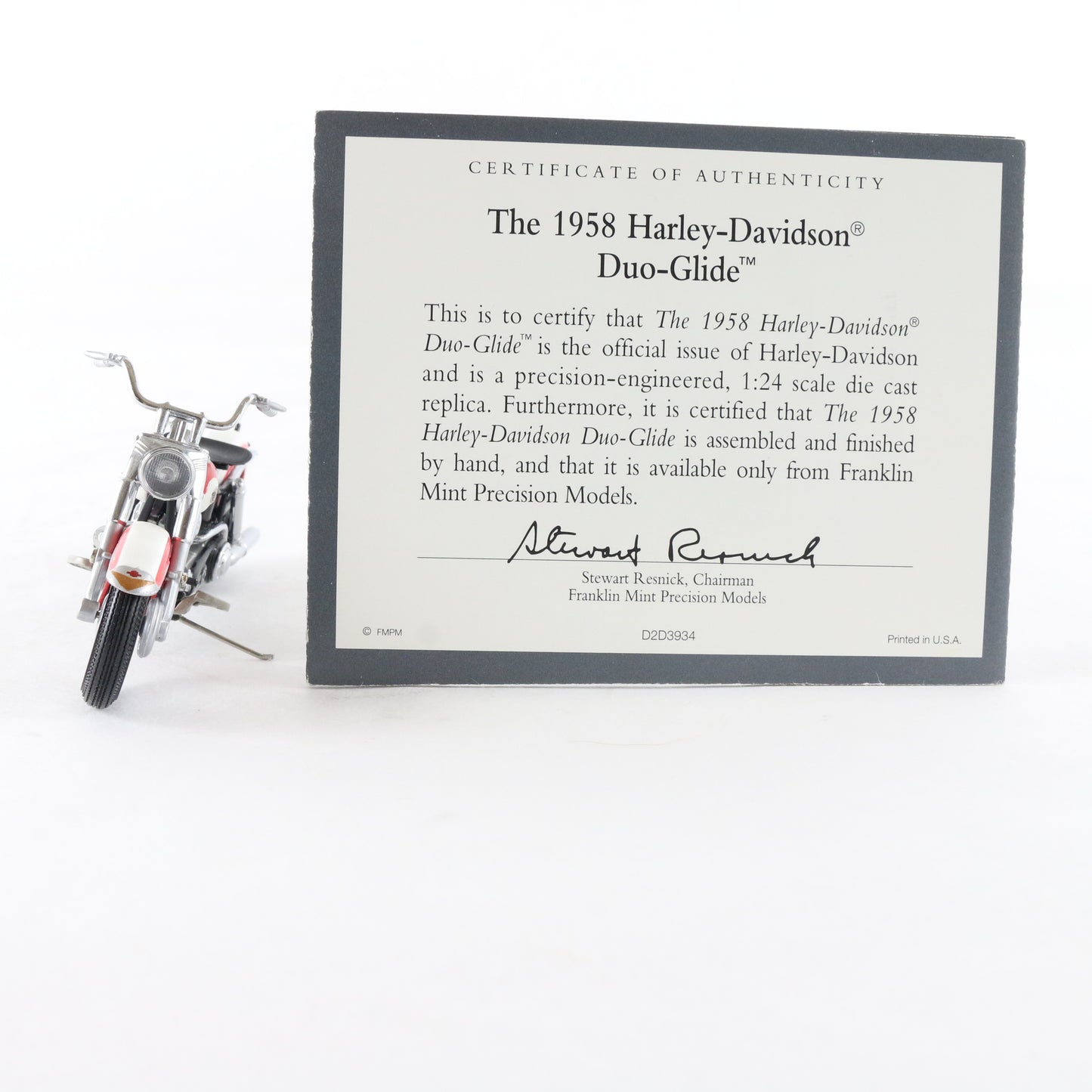 1958 Harley Davidson Duo-Glide Red White Franklin Mint 1:24 Model Motorcycle
