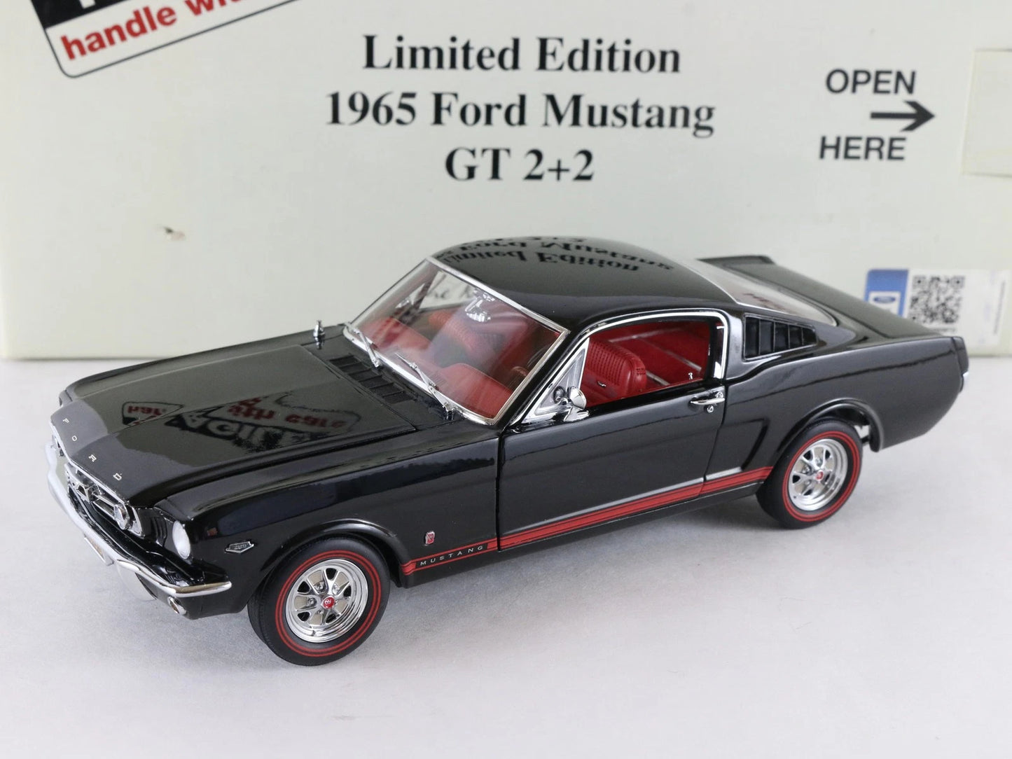 1965 Ford Mustang GT 2+2 Black Danbury Mint 1:24 Diecast Model 818/1965