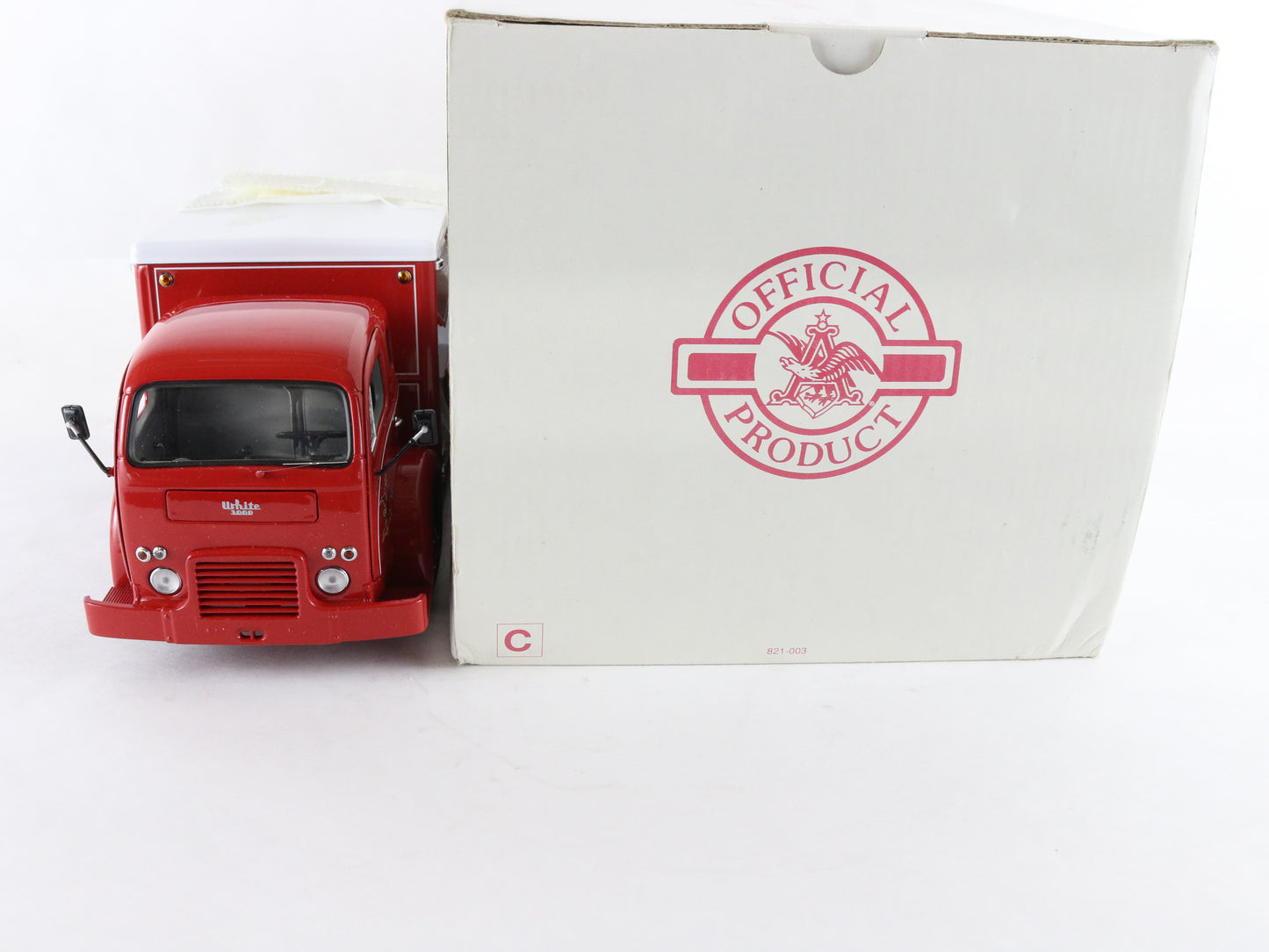 1955 White 3000 Budweiser Delivery Truck Red Danbury Mint 1:24 Diecast Model