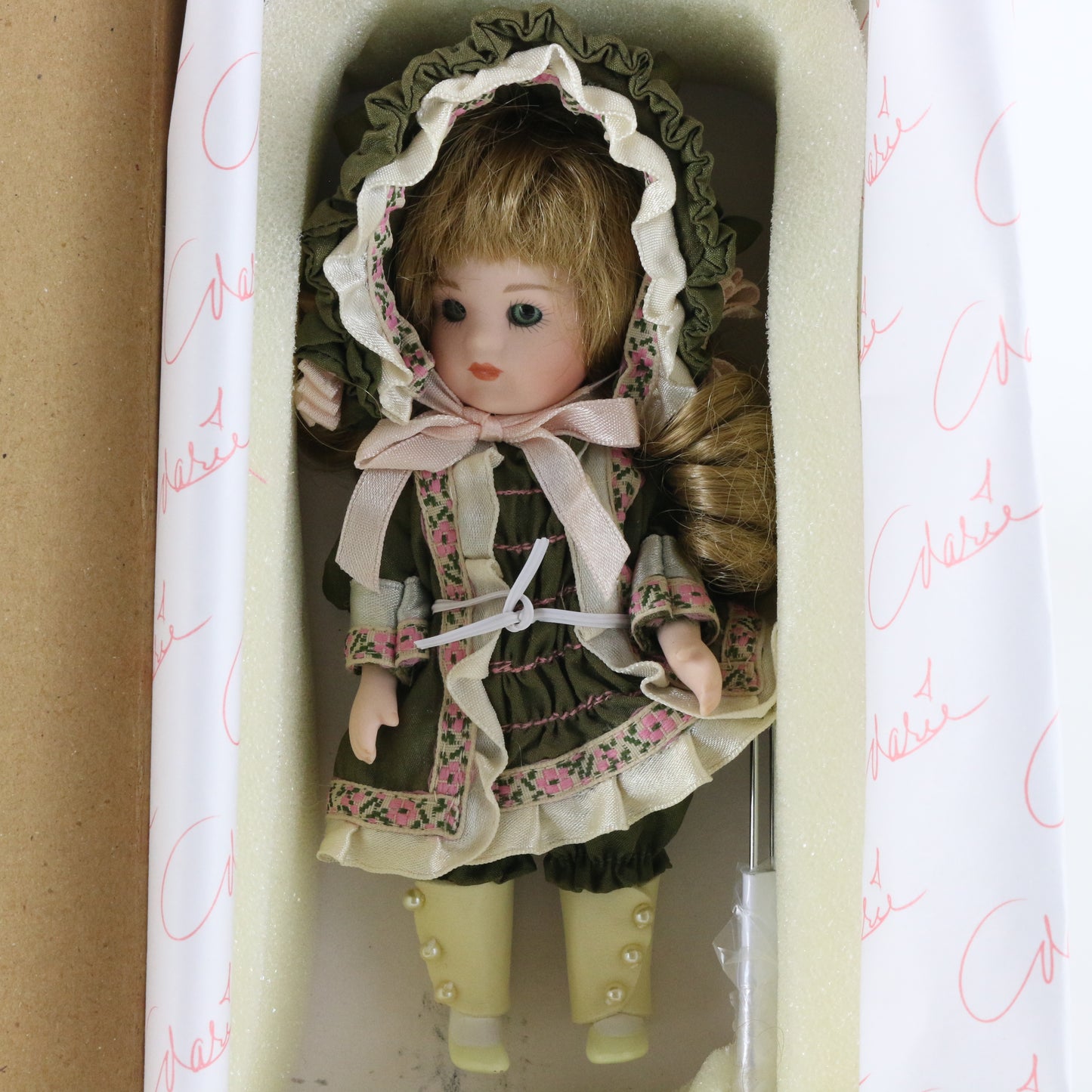 Adrienne Petite Amour Marie Osmond Small 6" Porcelain Doll 2066/2500