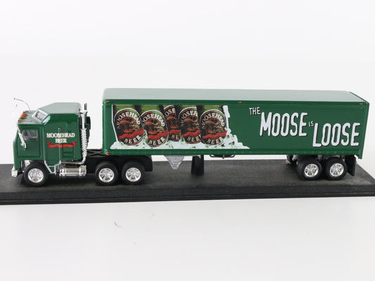 Moosehead Beer Kenworth Semi Truck & Trailer Matchbox 1:100