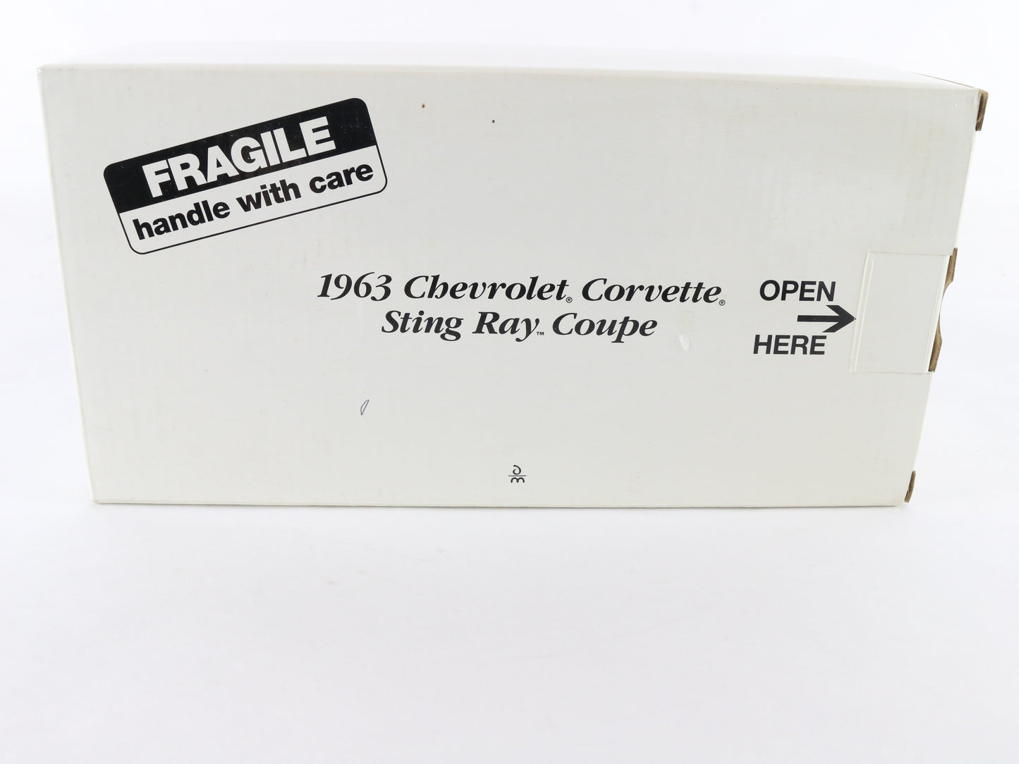 1962 Chevy Corvette Convertible Red Danbury Mint 1:24 Diecast Model Car