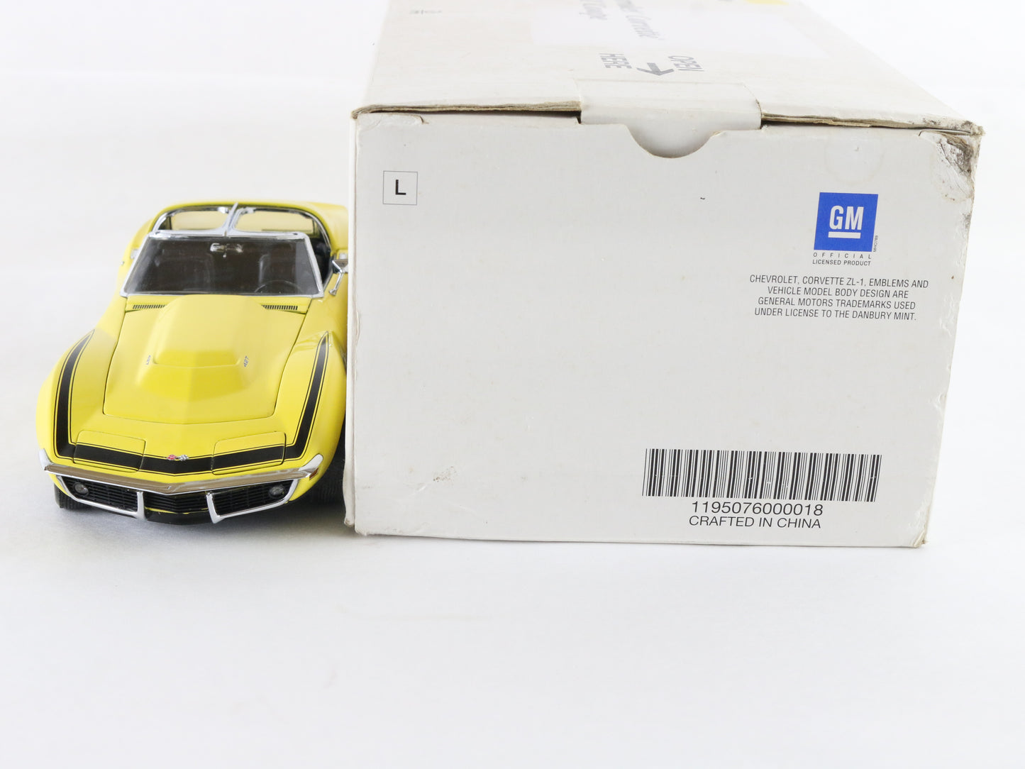 1969 Chevy Corvette ZL-1 Coupe Yellow Danbury Mint 1:24 Diecast Model Car