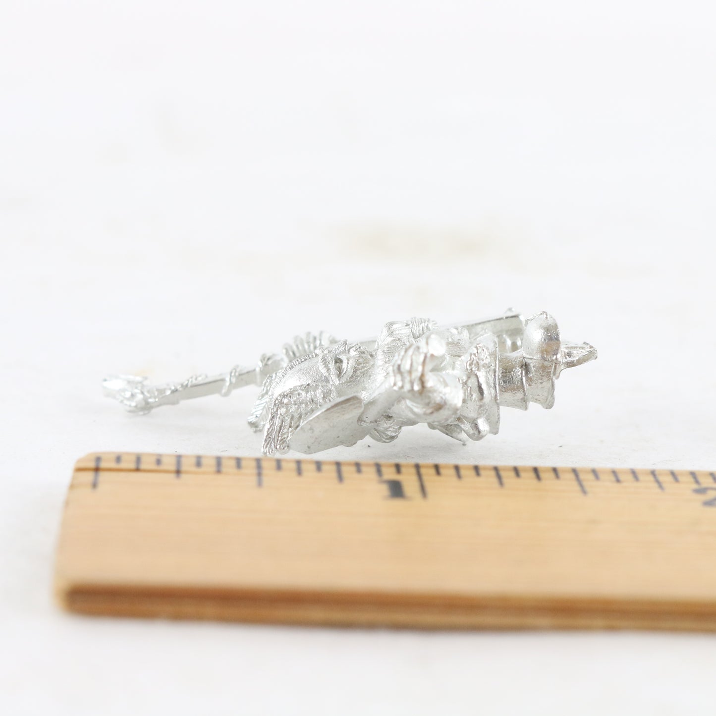 Organ Gun Crew Dwarf 020504103 Warhammer Unpainted Figure 1.5"