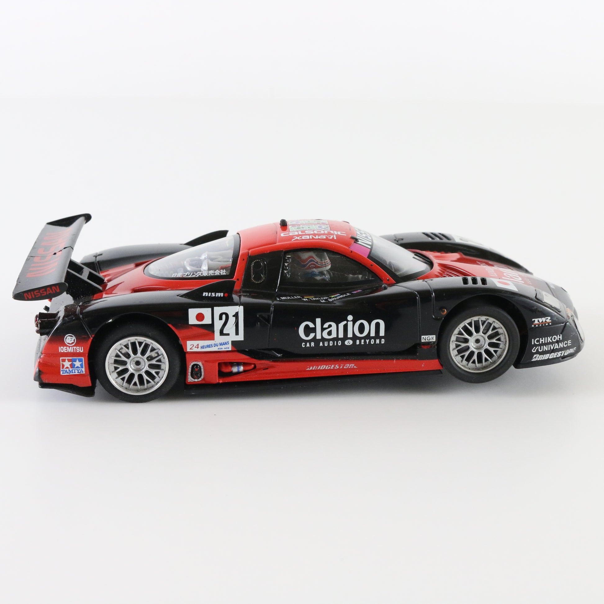 Slot.it Nissan R390 GT1 #21 black red 1:32 slot car