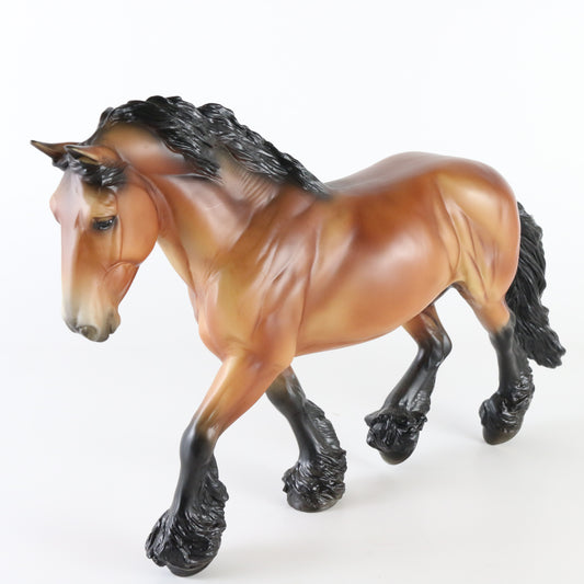 Breyer Yuletide Greetings Shire Gelding Happy Holiday 2020 Traditional Horse