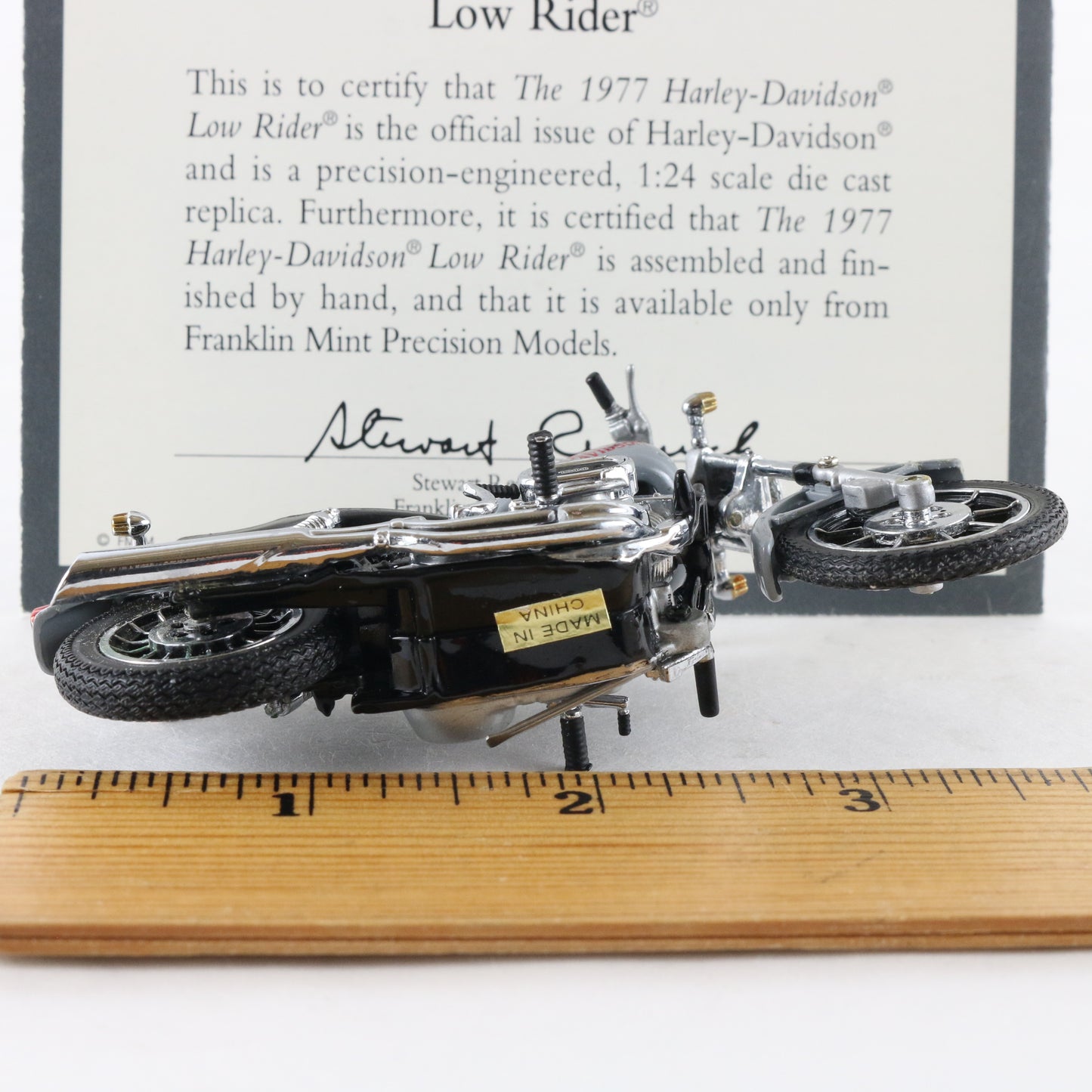 1977 Harley Davidson Low Rider Gray Franklin Mint 1:24 Diecast Model Motorcycle
