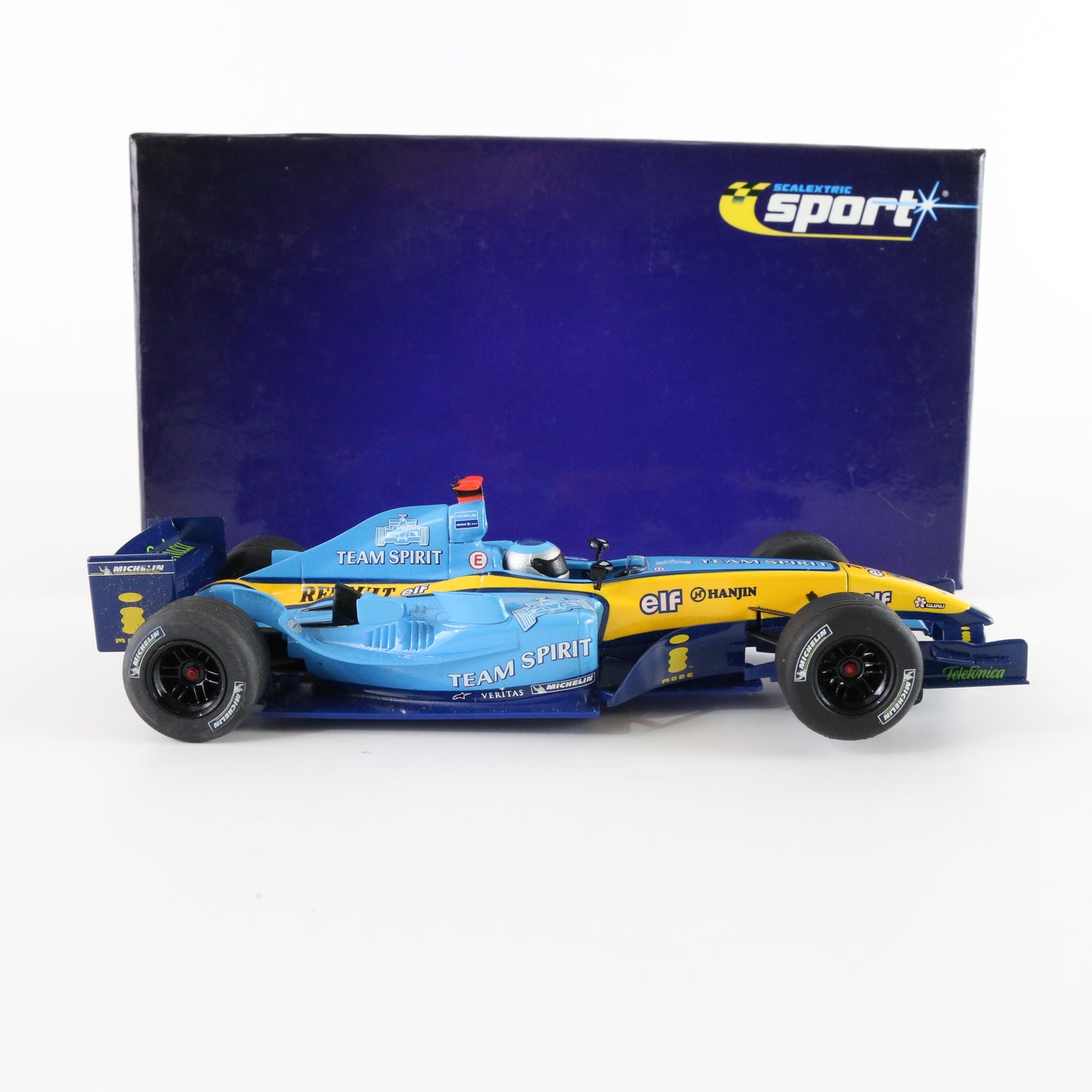 Renault F1 Team R24 Team Spirit Scalextric Sport Hornby 1:32 Slot Car C2581