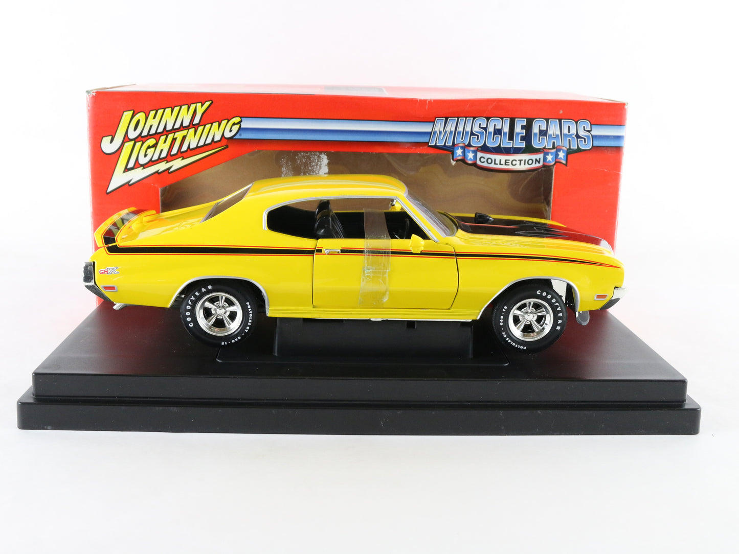 1970 Buick Gsx Yellow Black Johnny Lightning Rc2 1:18 Model Car 51050e