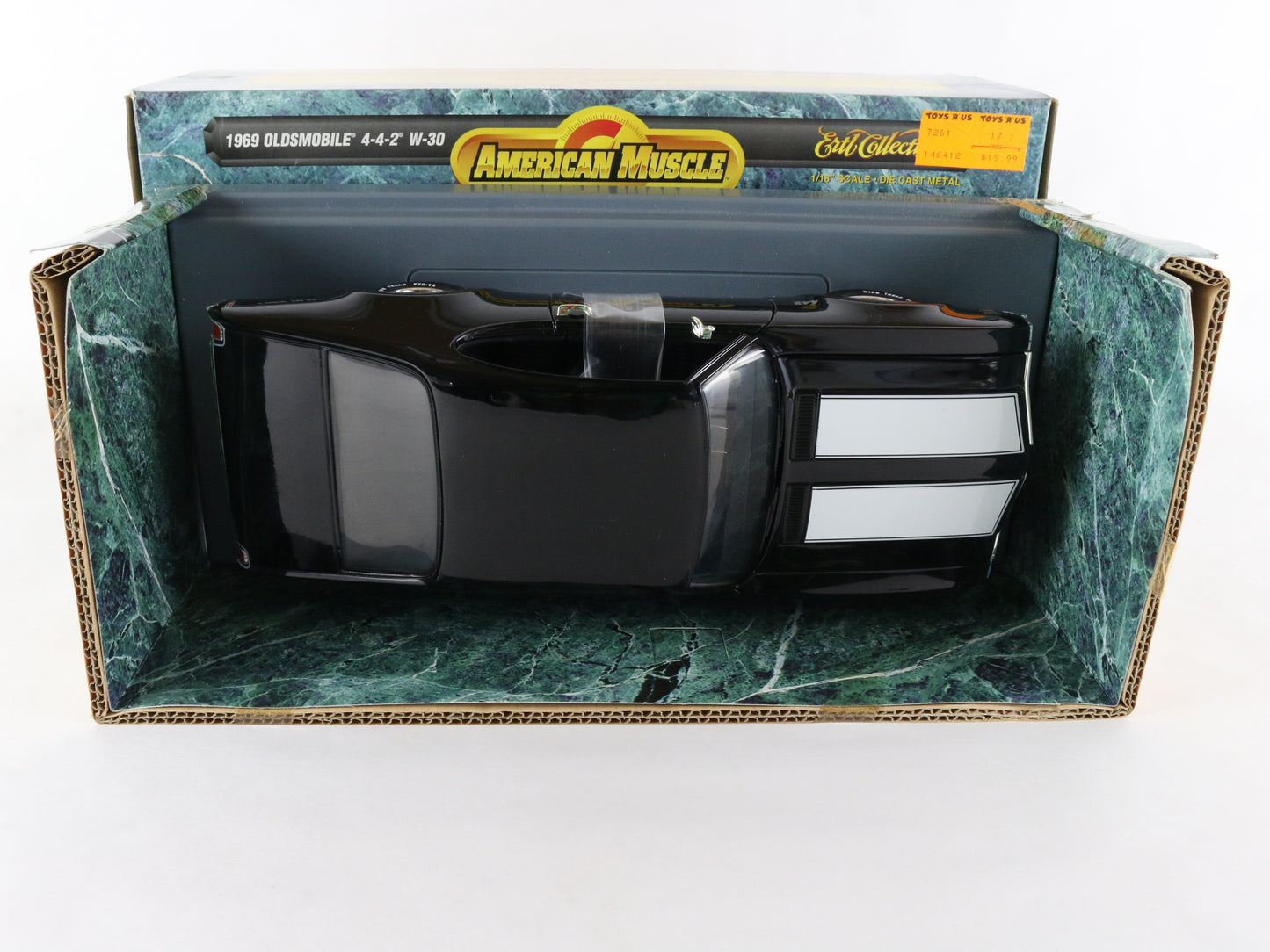 1969 Oldsmobile 4-4-2 W30 Black White American Muscle ERTL 1:18 Diecast Car 8113