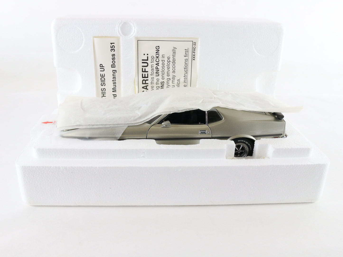 1971 Ford Mustang Boss 351 Fastback Metallic Pewter Danbury Mint 1:24 Diecast