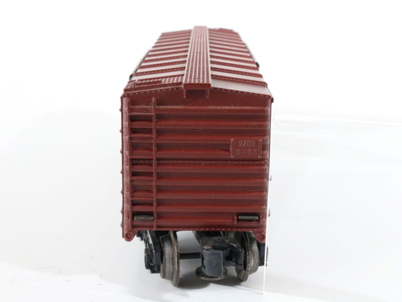 Northern Pacific NP 9214 Single Door Brown Boxcar Lionel O