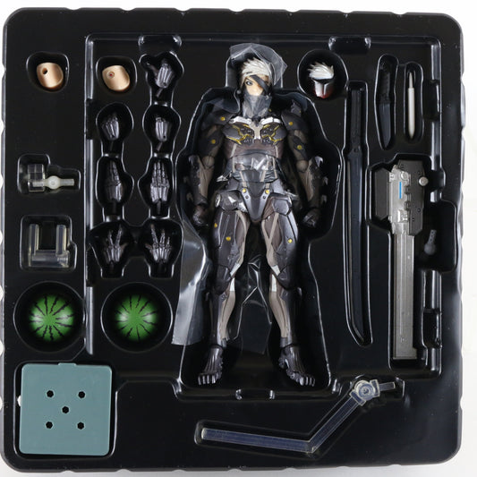 Metal Gear Rising Kaiyodo Raiden Revoltech Yamaguchi 140  Figure