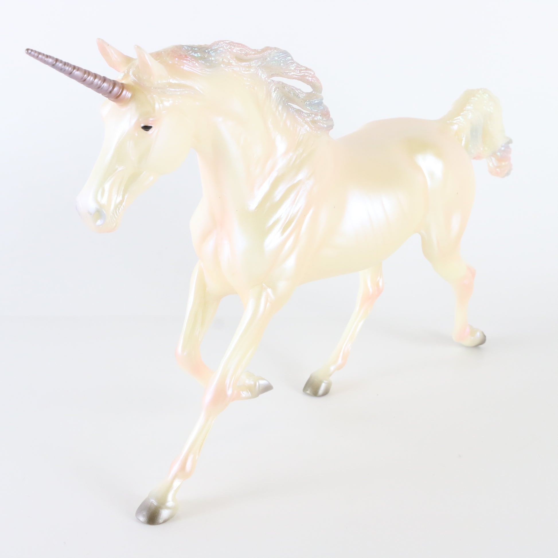 Breyer Zena Shagya Arabian Pearlescent Pink Unicorn Traditional Horse