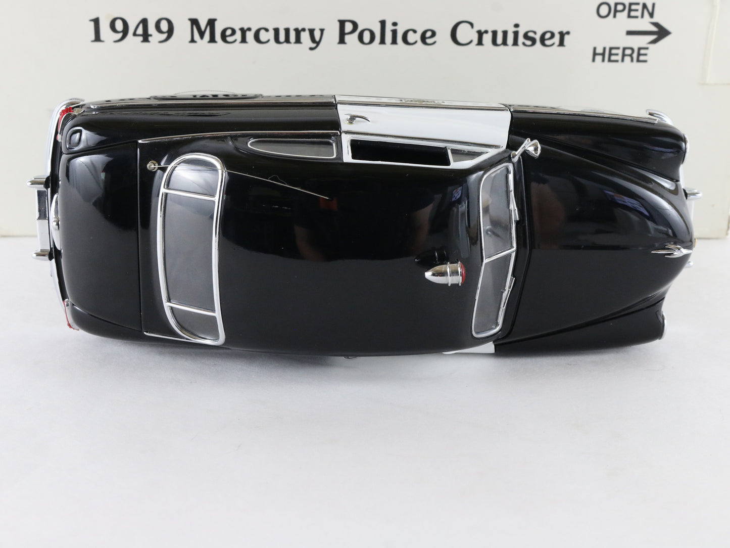 1949 Mercury Police Cruiser Black White Danbury Mint 1:24 Diecast Model Car