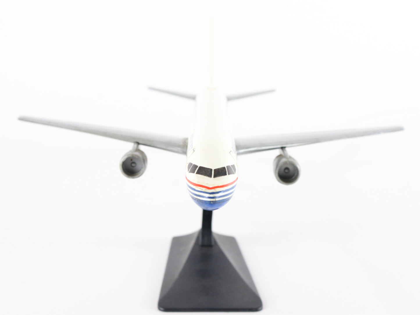 Boeing 757 Passenger Jet Plane Plastic Model Airplane House Colors 10" Long