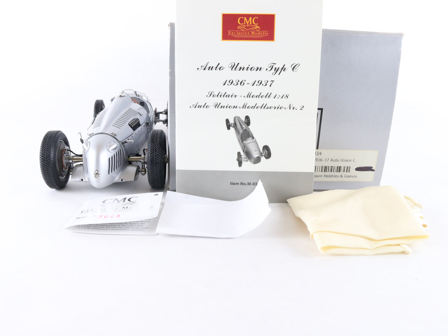 1936-37 Auto-Union Type C Silver CMC 1:18 M-034 Metal Model Car