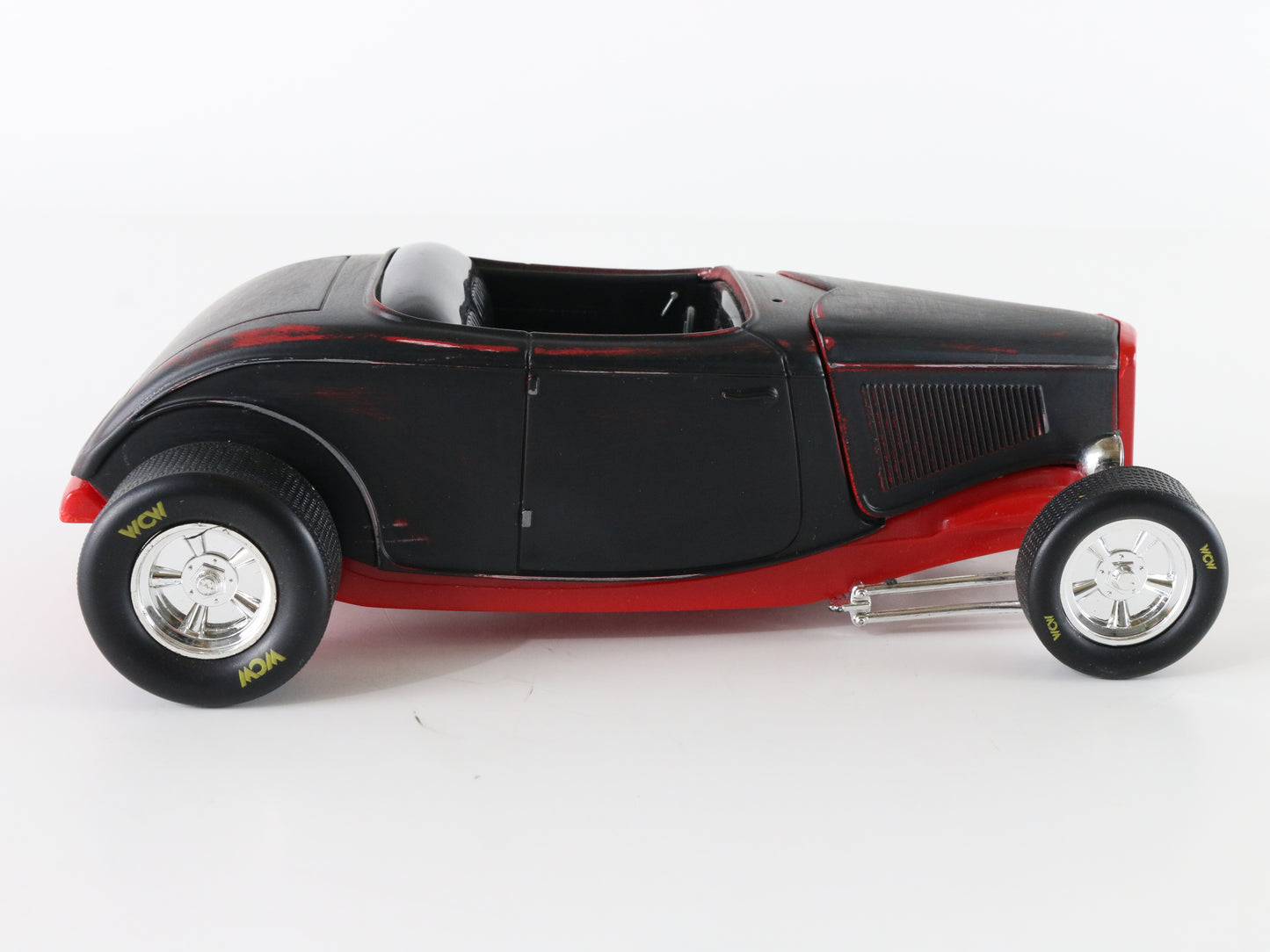 1933 '33 Ford Custom Painted? Black & Red Metal Model Car 1:24 Racing Champions