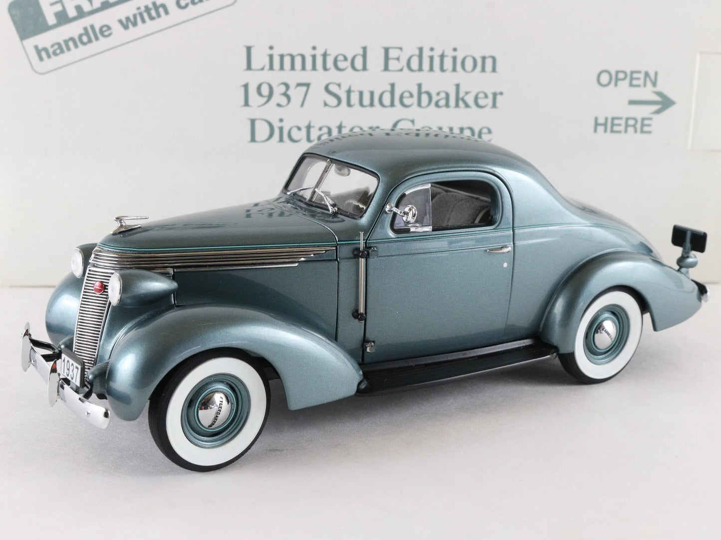 1937 Studebaker Dictator Coupe Blue Danbury Mint 1:24 Diecast Model #239/5000