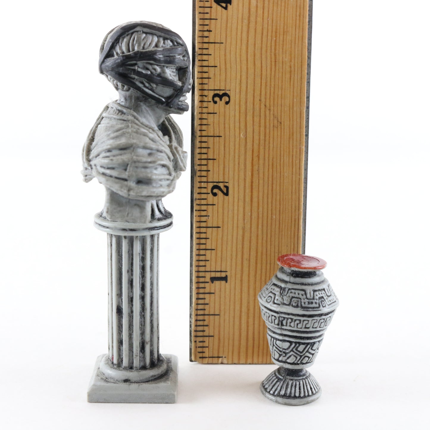 Lot Of 2 Mcfarlane Metal Gear Psycho Mantis Accessories Bust & Vase 1999