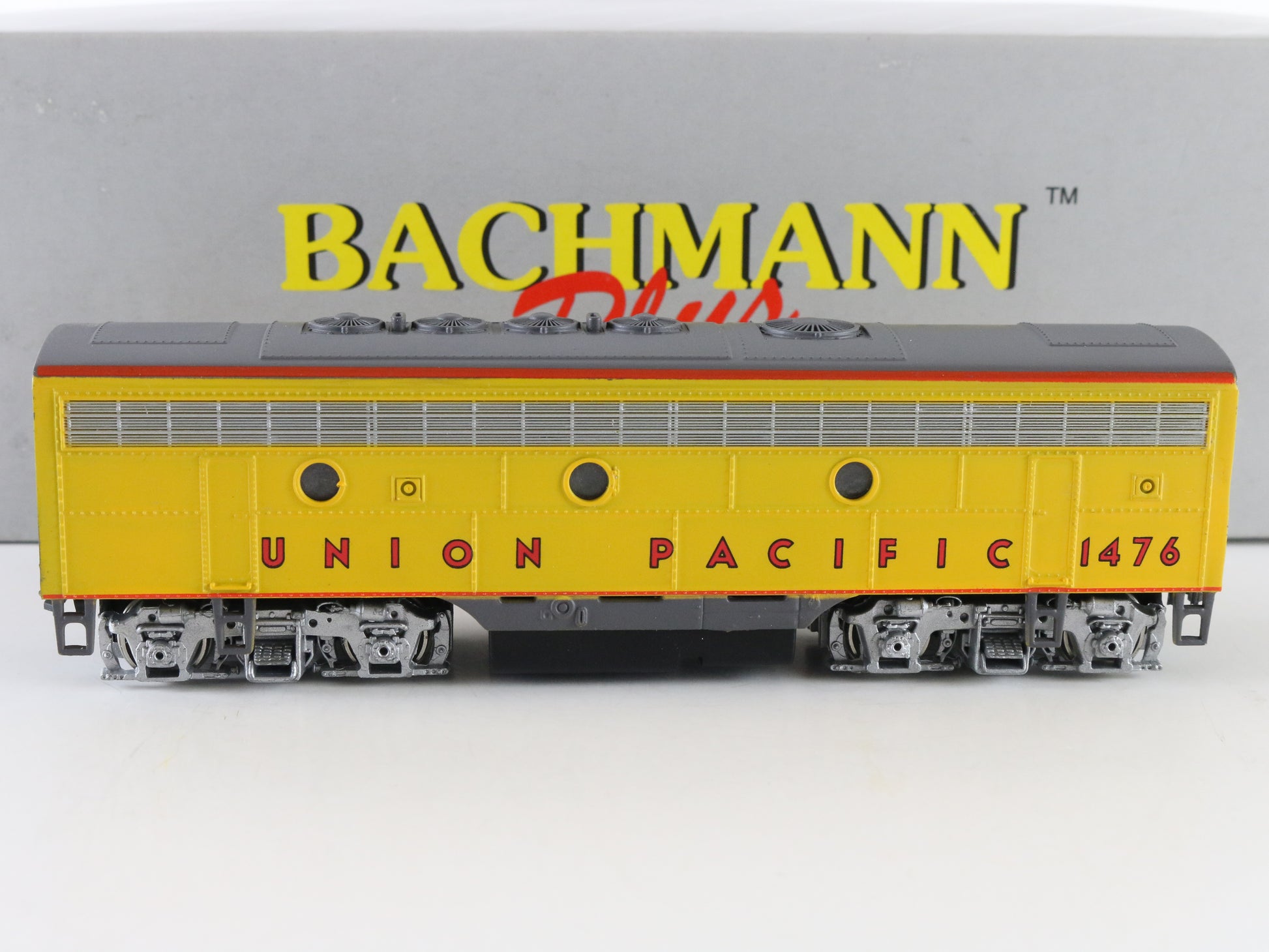 Bachmann Plus HO UP 1476 EMD F7B Diesel Locomotive