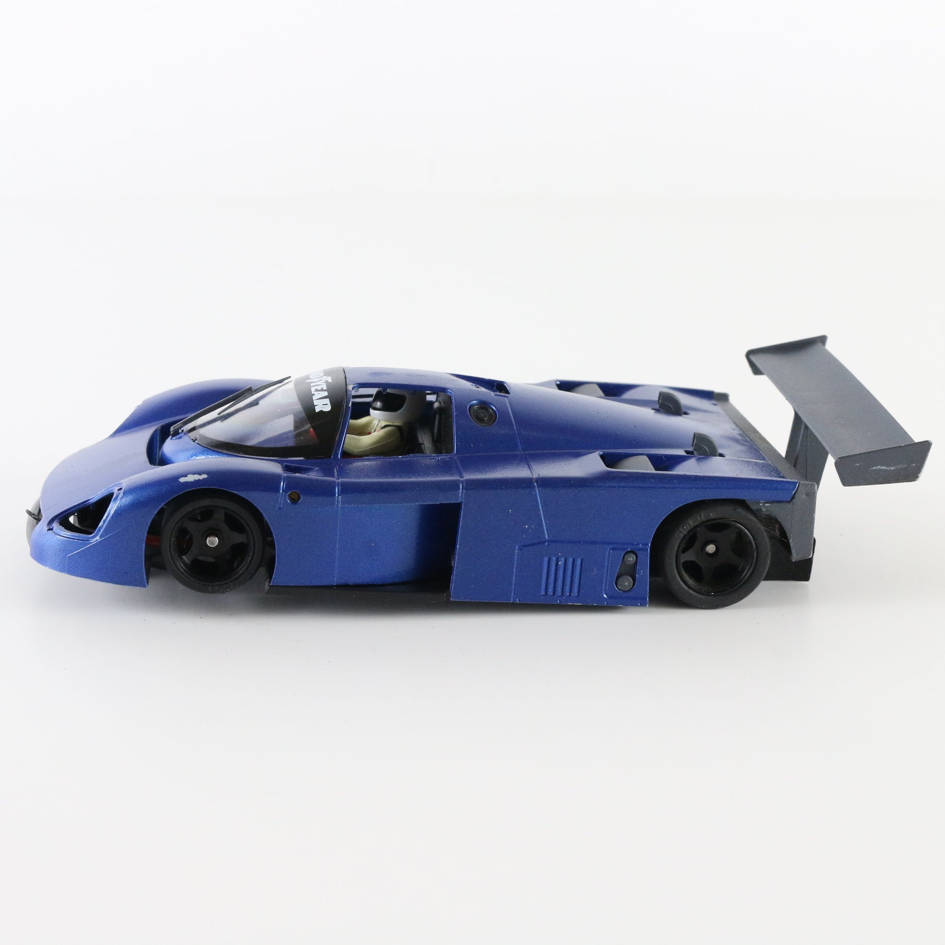 Slot.it Toyota 88C blue Goodyear 1:32 slot car