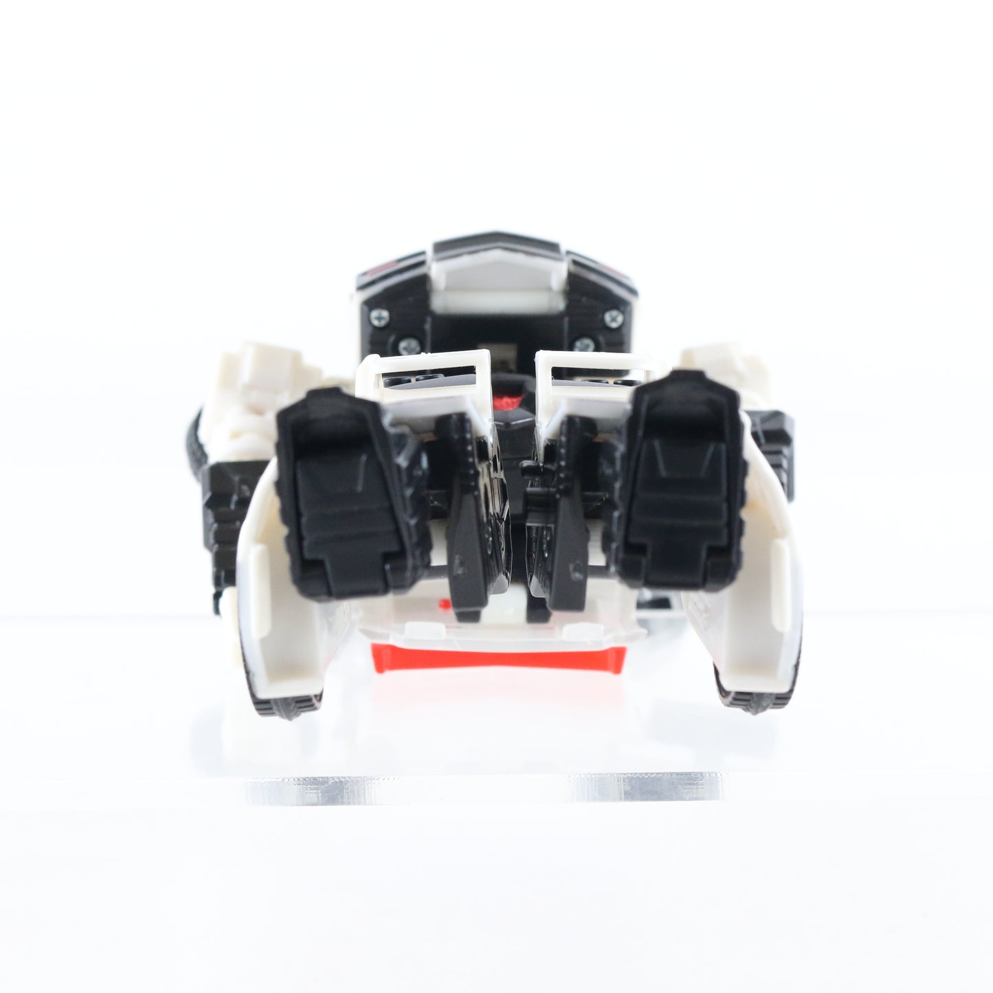 Prowl Autobot Transformers Deluxe Class Highway Patrol Action Figure