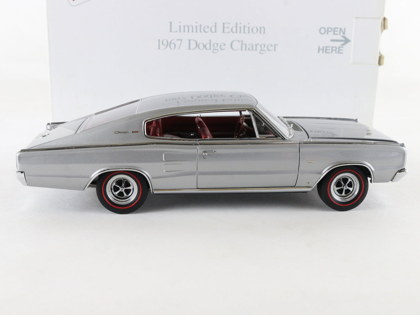 1967 Dodge Charger Limited Silver Danbury Mint 1:24 Diecast Model #1410/5000