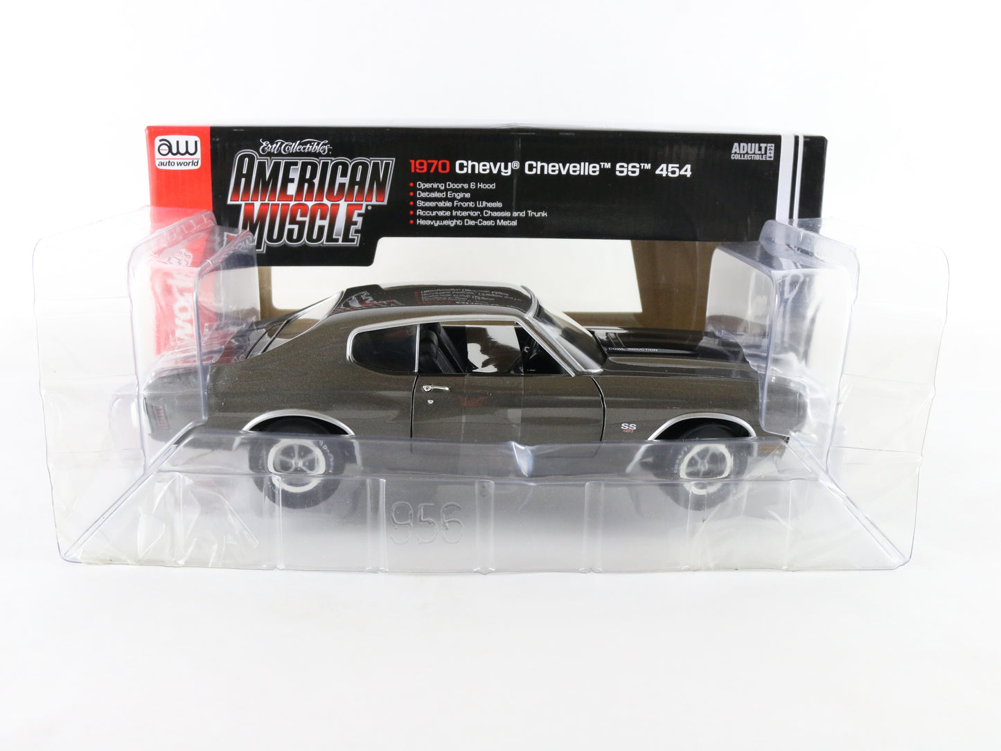 1970 Chevy Chevelle SS 454 Gray American Muscle Auto World ERTL 1:18 Diecast