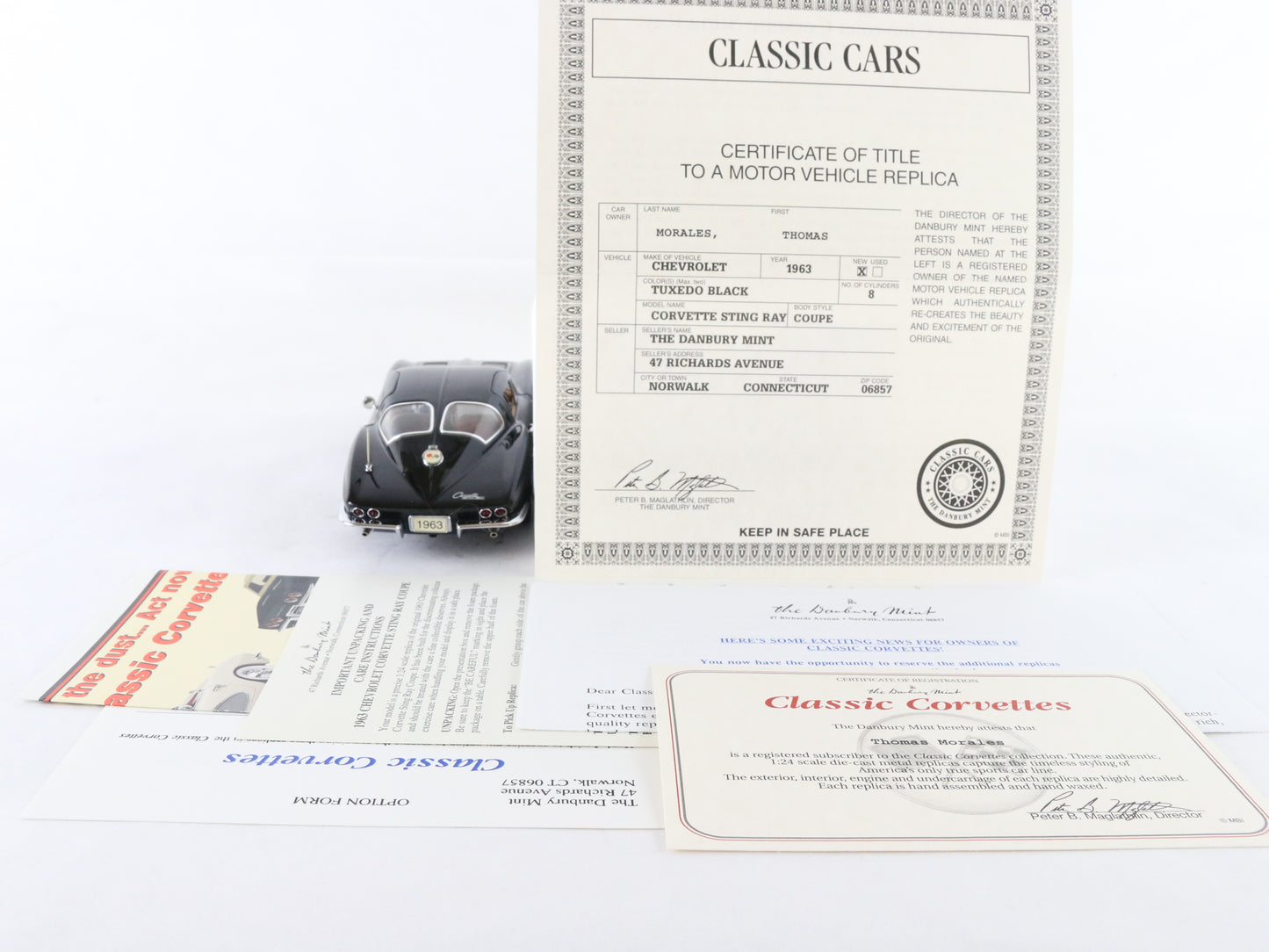 1963 Chevy Corvette Sting Ray Coupe Black Danbury Mint 1:24 Diecast Model