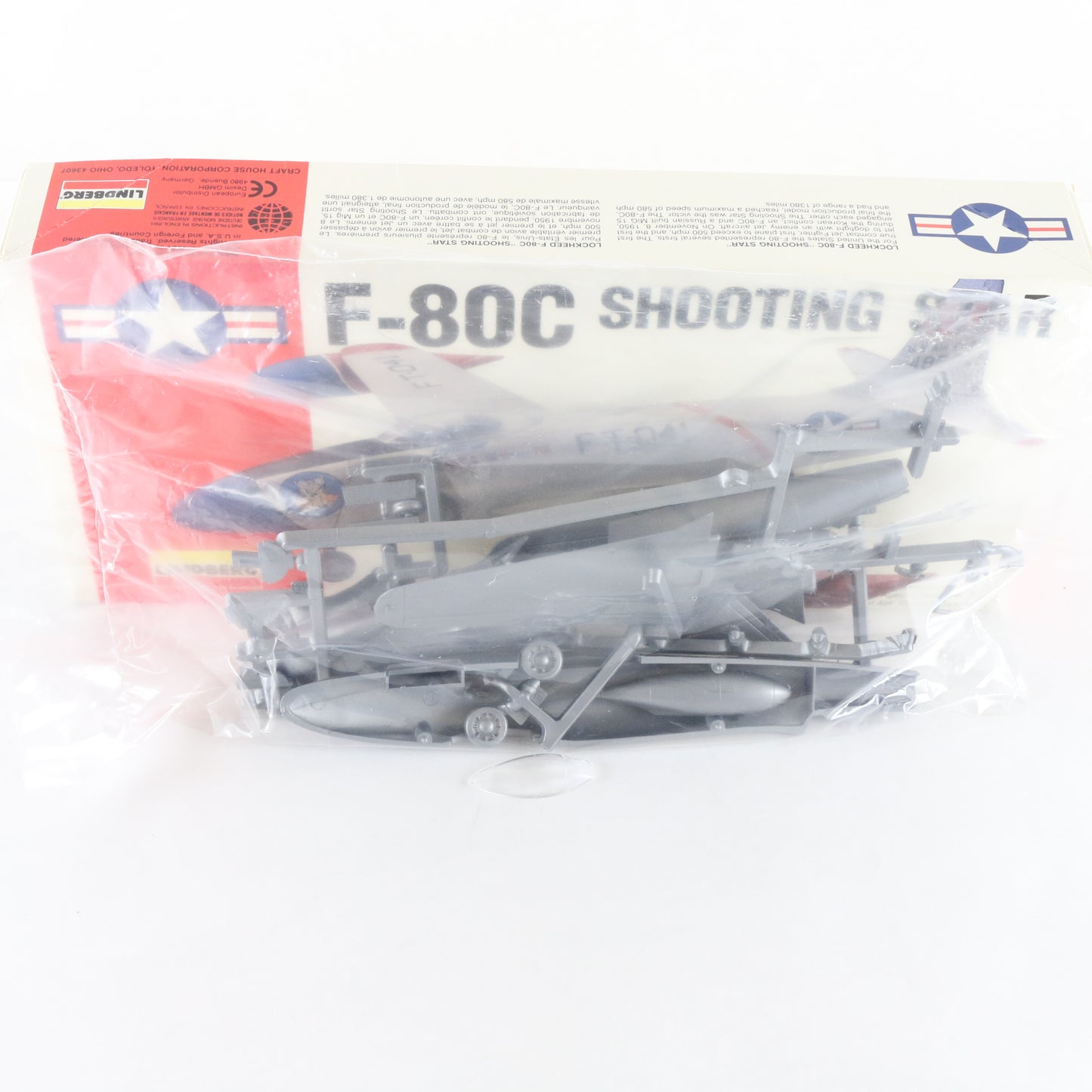 F-80C Shooting Star Lindberg 1:48 Model Jet Fighter Kit 70552