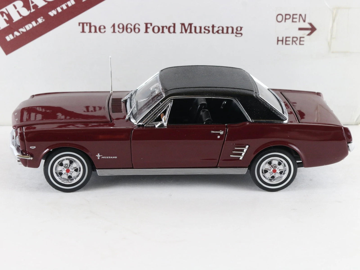 1966 Ford Mustang Maroon Danbury Mint 1:24 Diecast Model Car