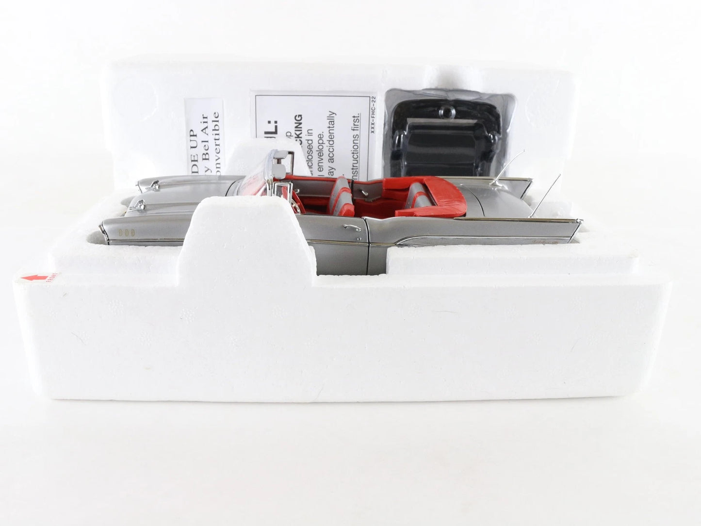 1957 Chevy Bel Air Fuelie Convertible Silver Danbury Mint 1:24 4936/5000 LIMITED