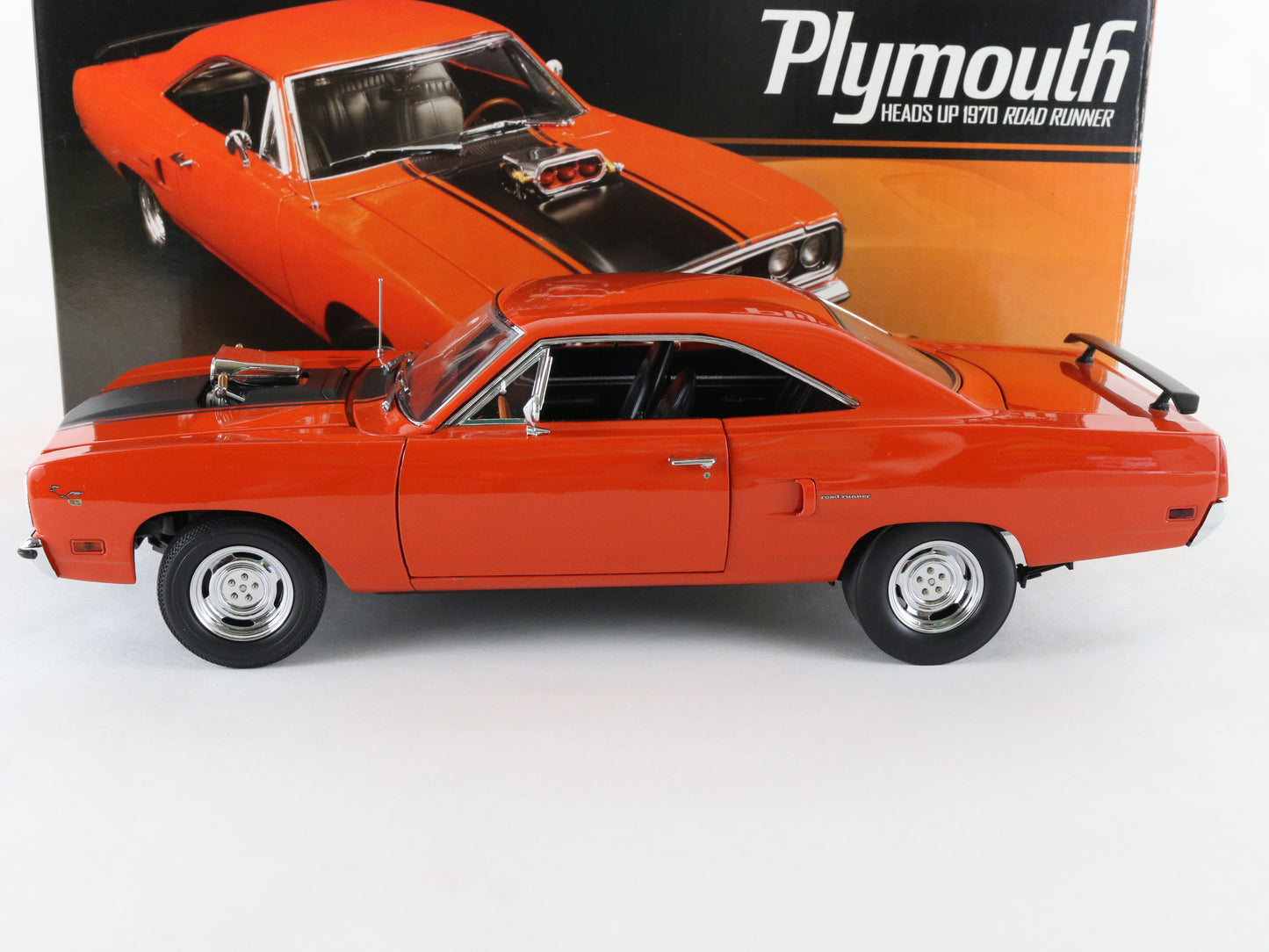 1970 Plymouth Road Runner Heads UP Orange Black GMP 1:18 1 Of 996 G1803125