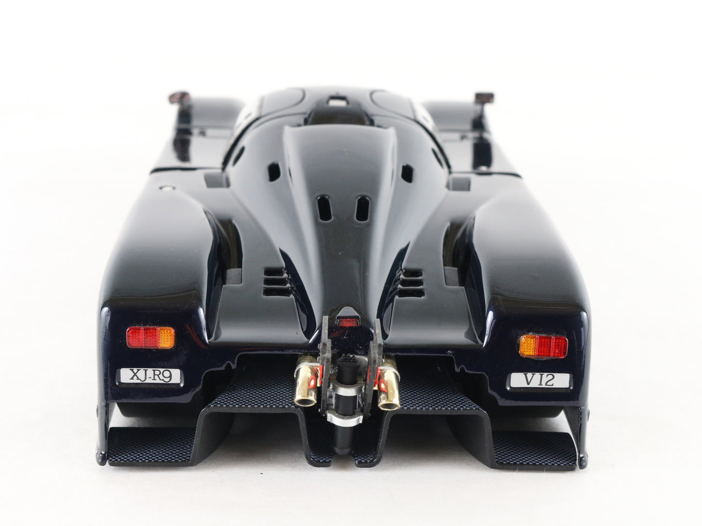 1988 Jaguar XJR-9 LeMans Proto Exoto Motorbox 1:18 Metal Model Car AS-IS SHOWN