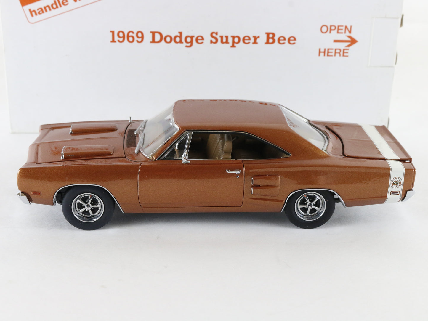 1969 Dodge Super Bee Hardtop Copper Poly Brown Danbury Mint 1:24 Diecast Model