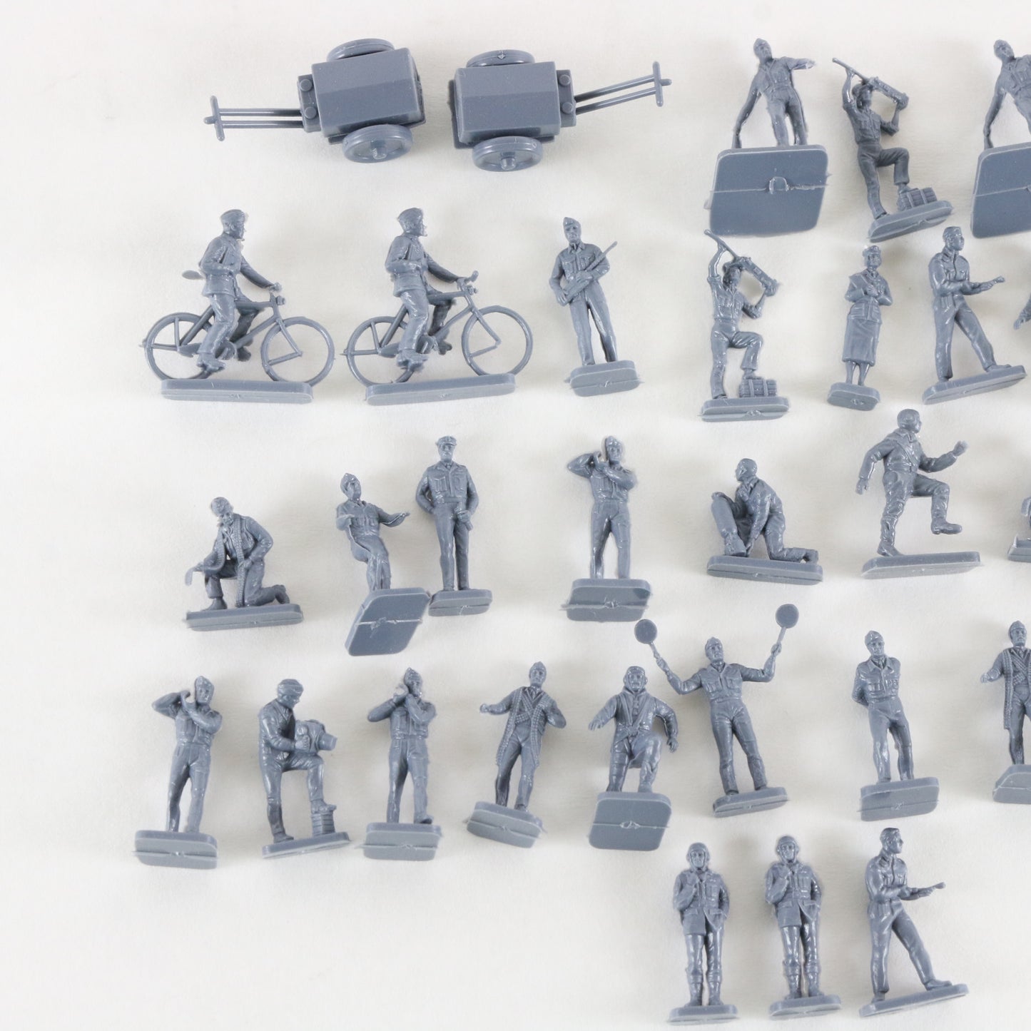 RAF Royal Air Force Personnel Airfix 1:72 A01747 Plastic Model Figures