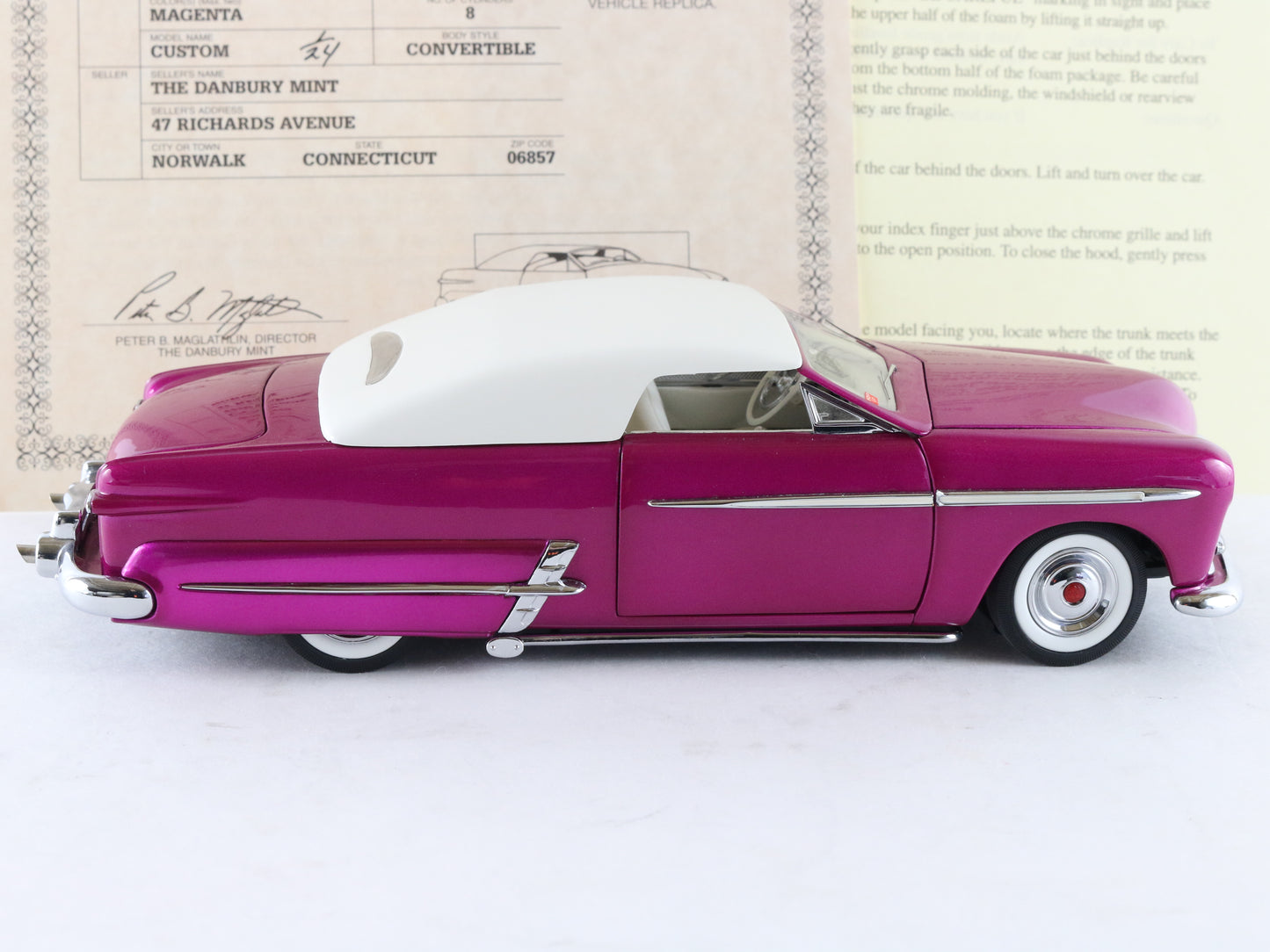 1949 Ford Custom Lead Sled Magenta White Roof Danbury Mint 1:24 Model Car