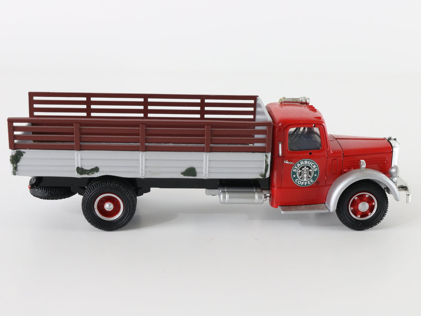 1940s Mack LJ 2003 Starbucks Coffee Holiday Delivery Truck Corgi 1:50