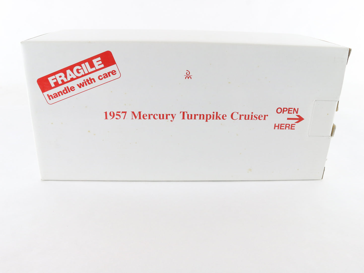 1957 Mercury Turnpike Cruiser Red White Danbury Mint 1:24 Diecast Model Car