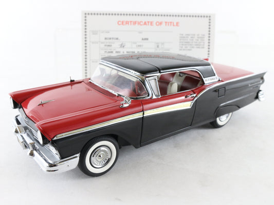 1957 Ford Fairlane 500 Skyliner Red Black Danbury Mint 1:24 Model 