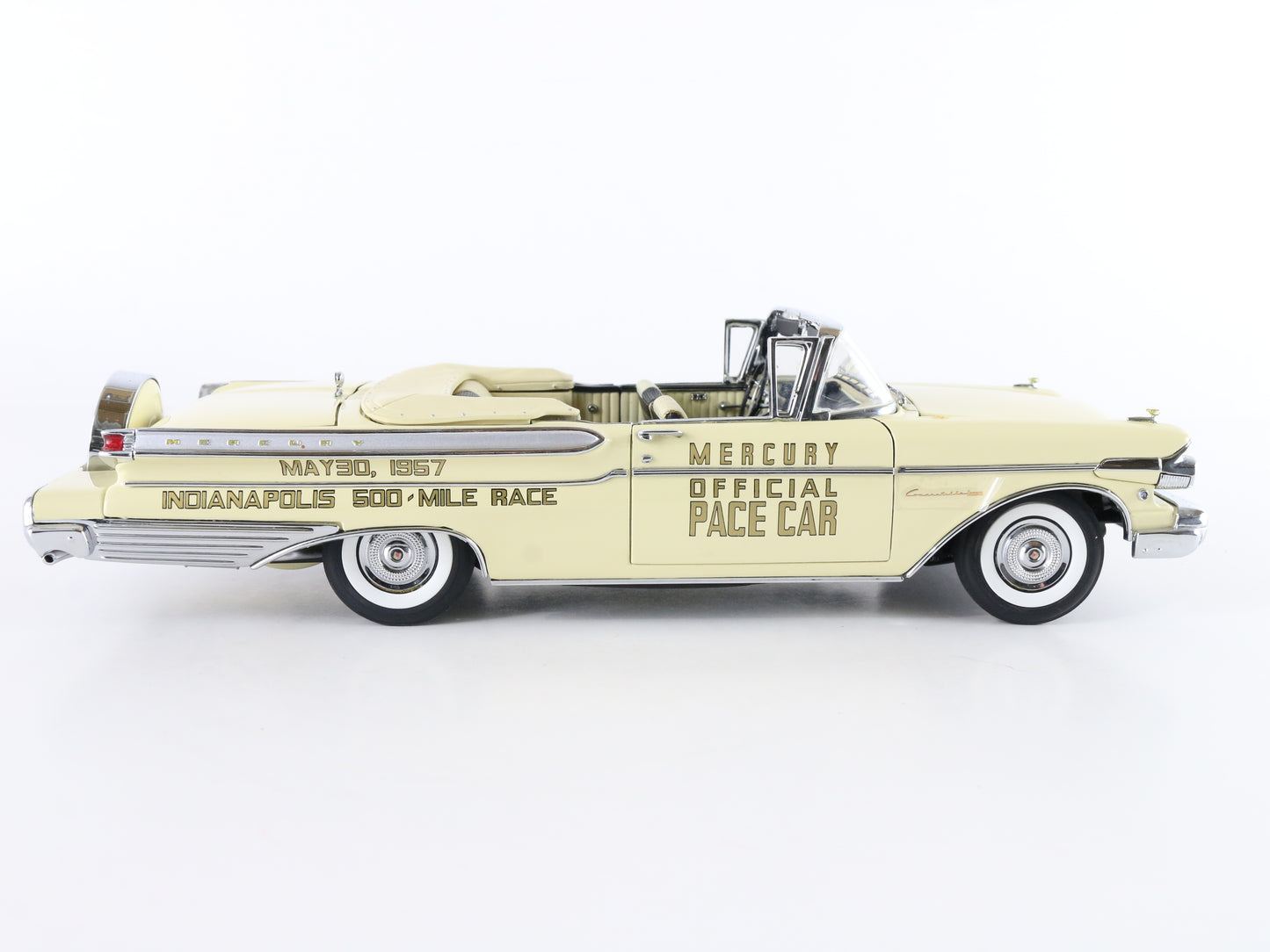 1957 Mercury Turnpike Cruiser Convertible Pace Car Indy 500 Danbury Mint 1:24